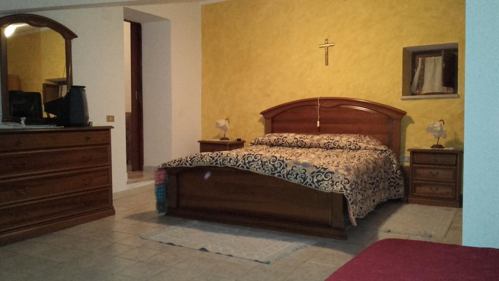 סן דונטו ואל די קומינו Agriturismo La Fattoria מראה חיצוני תמונה